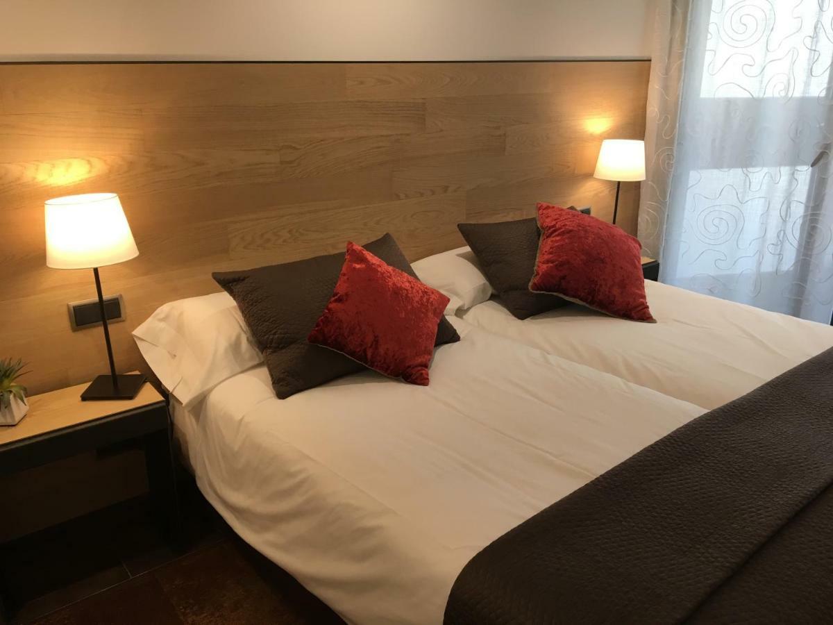 Hotel Calabria لا غارّيغا المظهر الخارجي الصورة